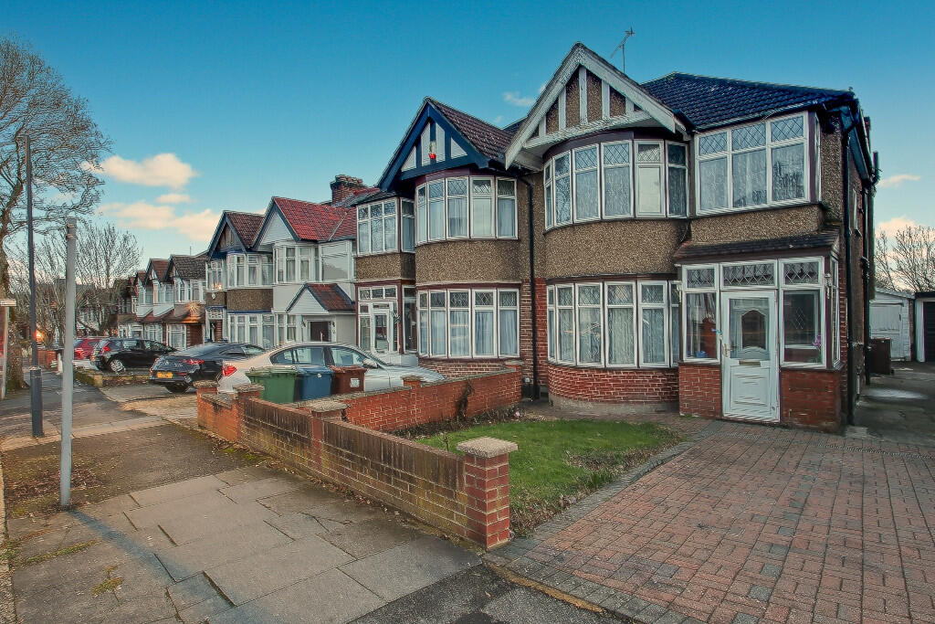 Main image of property: Cavendish Avenue, HA1