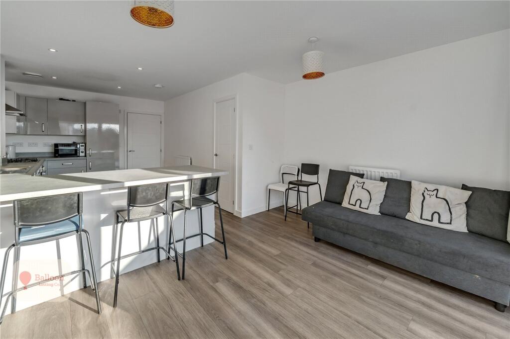 House in Bristol, Little Stoke - View 4