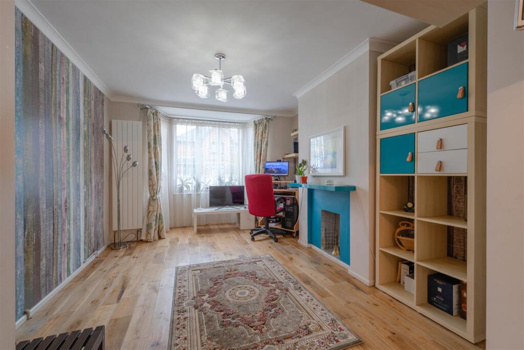 Beech Avenue, Northampton - View 6