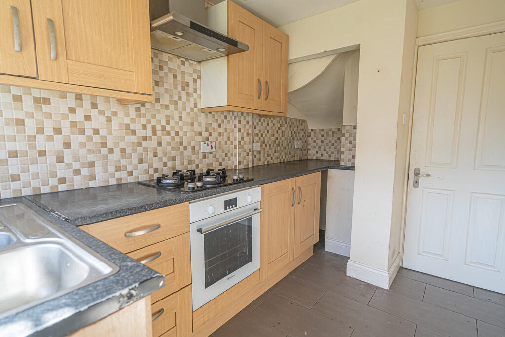 House in Birmingham, West Midlands - More