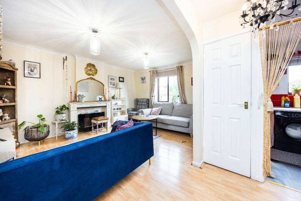 56, Kirkham Road, London - View 2