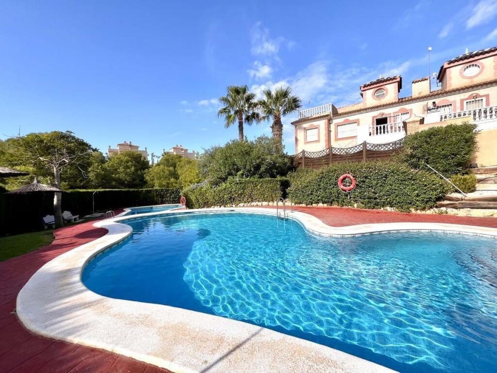 Main image of property: Valencia, Alicante, Orihuela Costa
