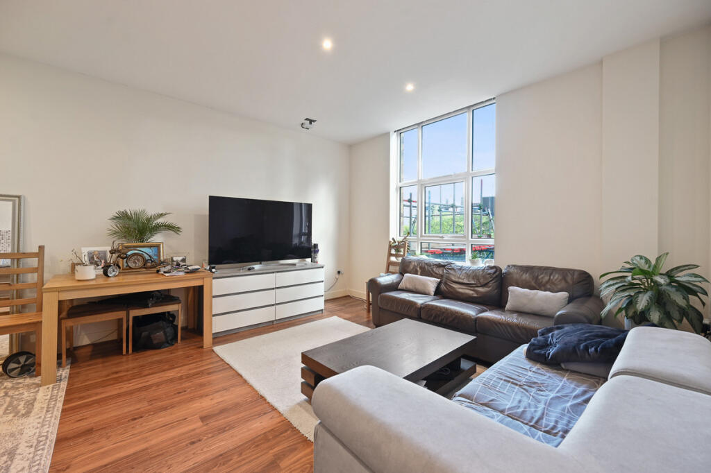 Main image of property: Bromyard House, Acton, W3 7