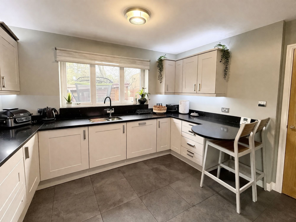 Additional image 5 of Schoolacre Rise, Sutton Coldfield, B74