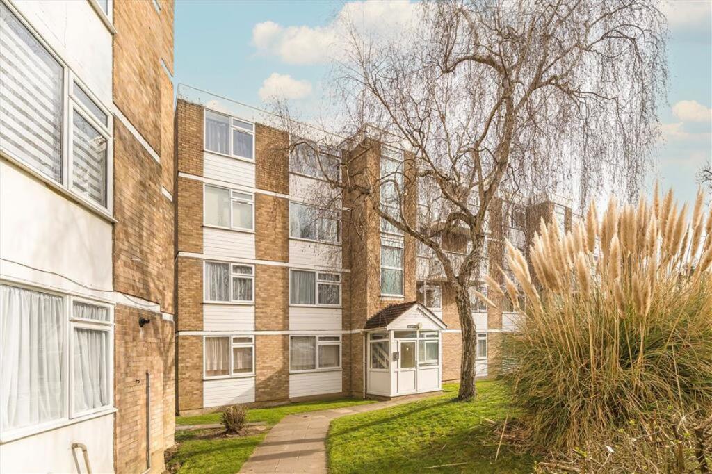 Main image of property: West Park, Mottingham