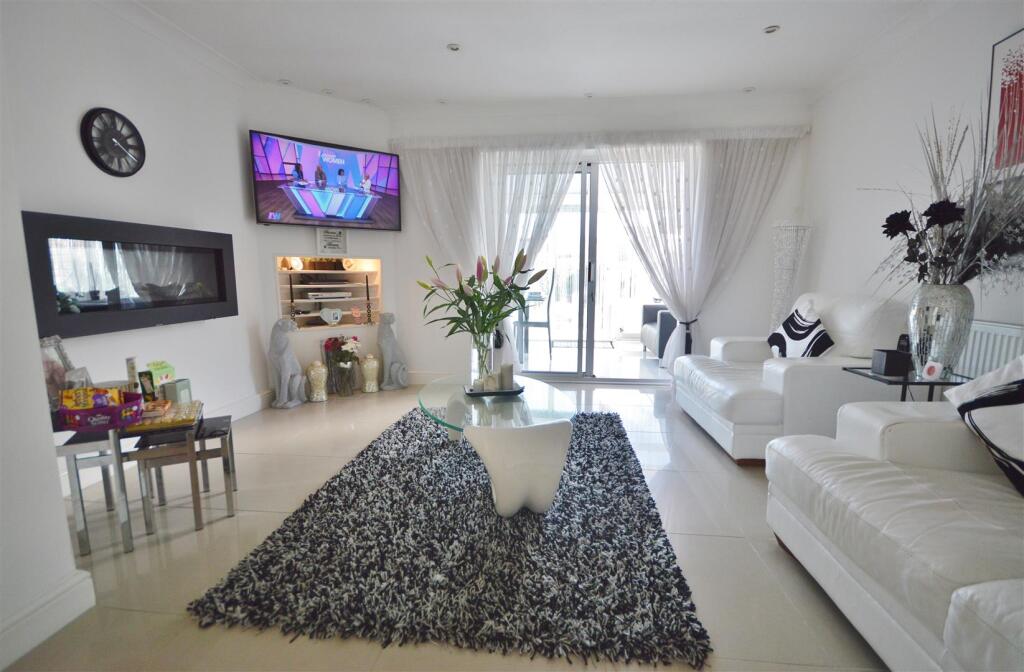 Saxstead Drive, Clacton-On-Sea, Essex – pohled 5