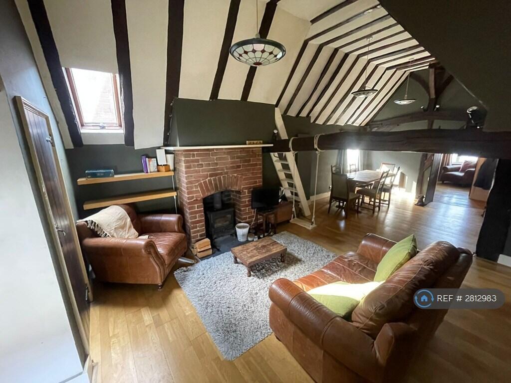 Main image of property: Wincheap, Canterbury, CT1