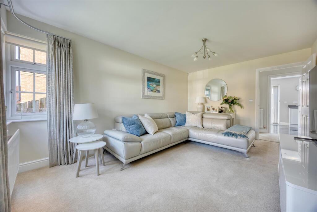 House in Lenzie, East Dunbartonshire - View 4