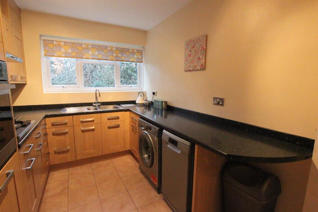 Additional image 4 of Manor Road, Bournemouth