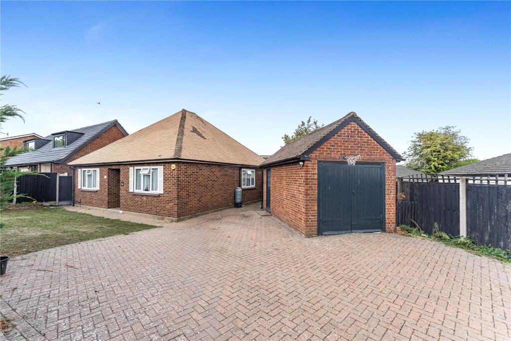 Main image of property: Lower Guildford Road, Knaphill, Woking, Surrey, GU21