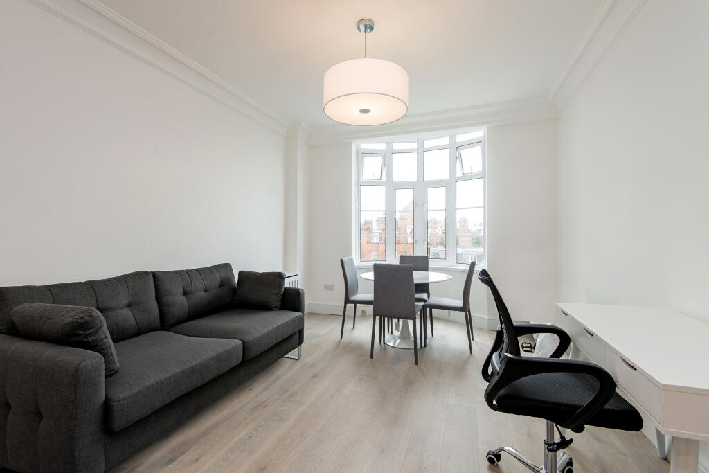 Apartment in London, St. John's Wood - View 2