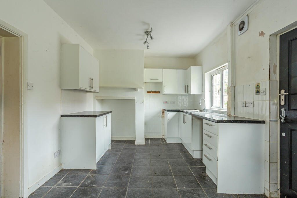 House in Chichester, Sidlesham - View 5
