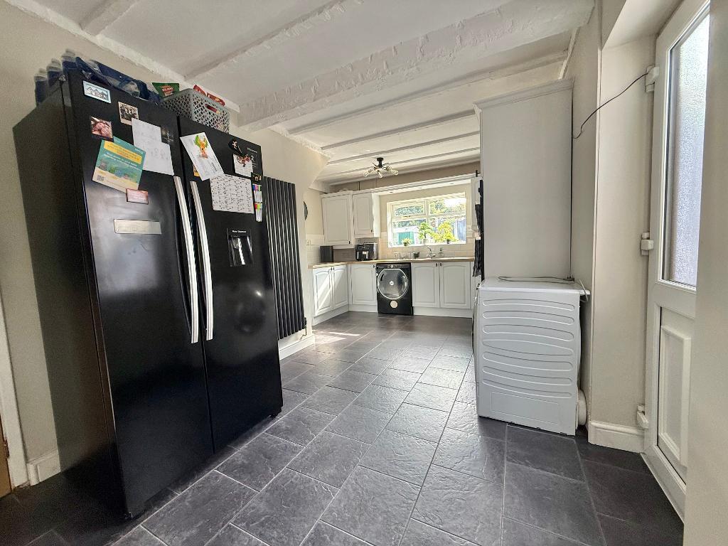 House in Sandwell, West Midlands - View 4