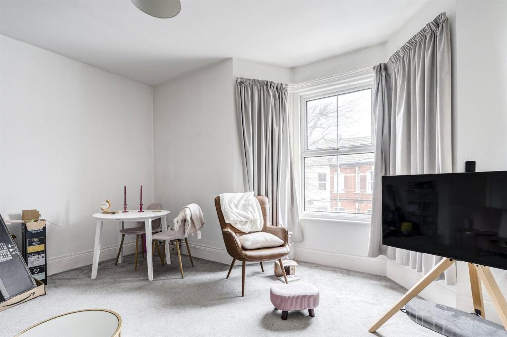 House in Worthing, Broadwater - View 2