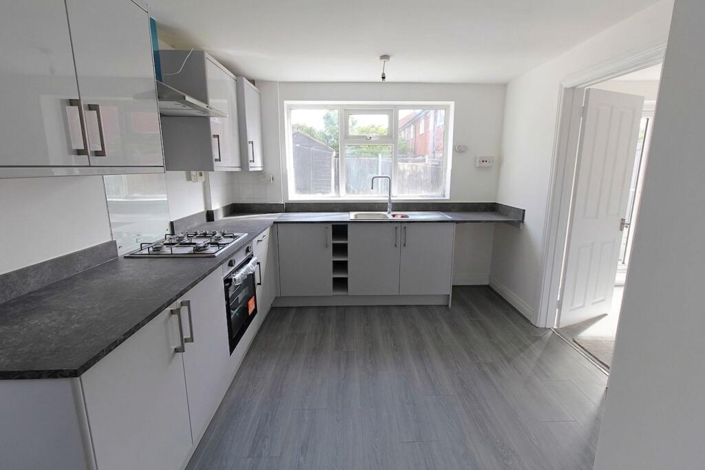 House in Oadby and Wigston, Wigston Fields, South Wigston - View 4
