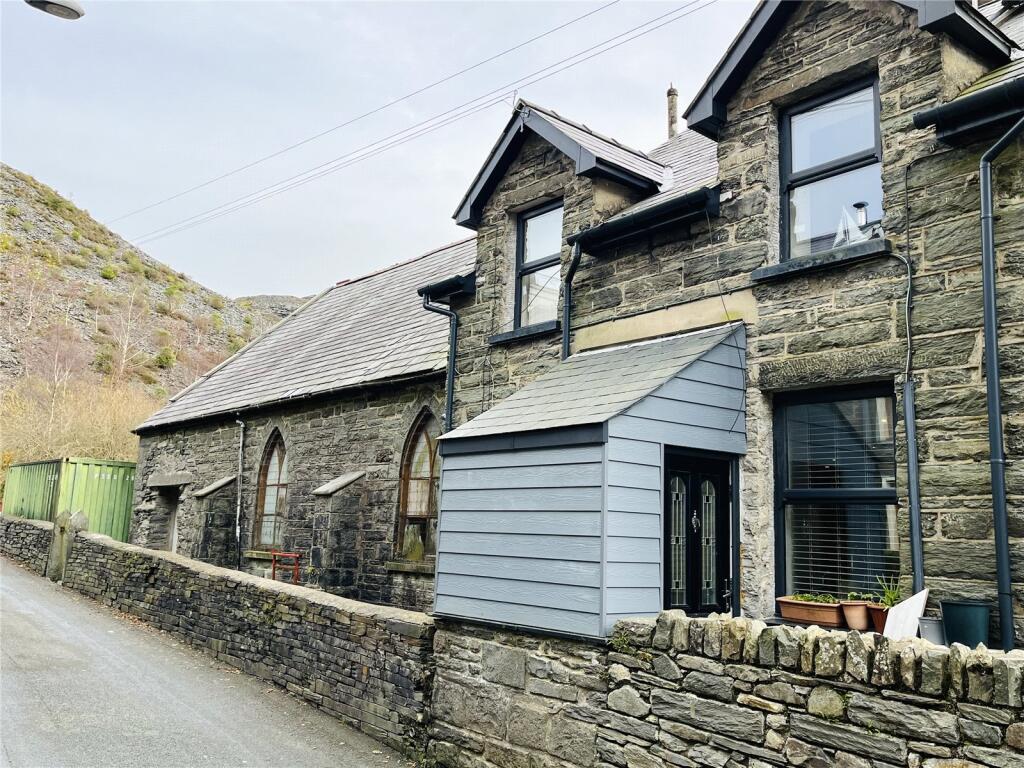 Main image of property: Blaenau Ffestiniog, Gwynedd, LL41