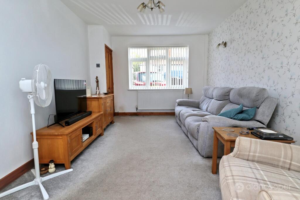 House in North Warwickshire, Chapel End, Hartshill - View 4
