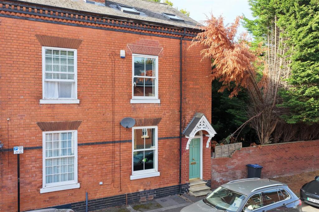 Main image of property: Reservoir Retreat, Edgbaston, Birmingham