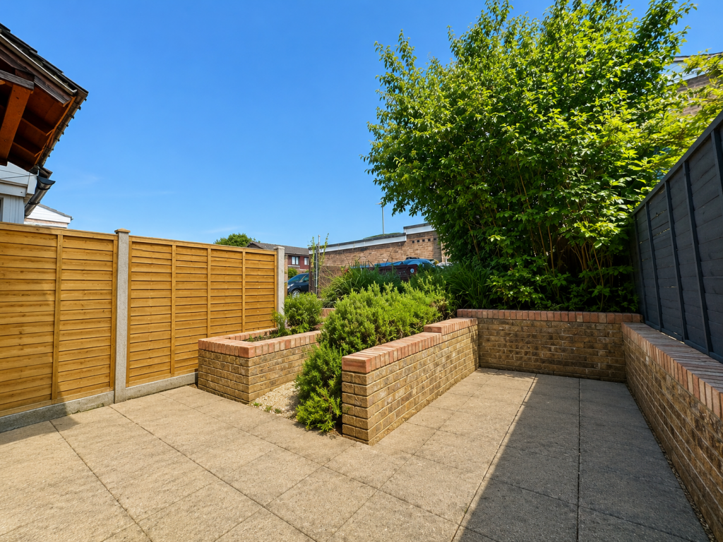 Cleveland Close, Basingstoke, Hampshire - View 3