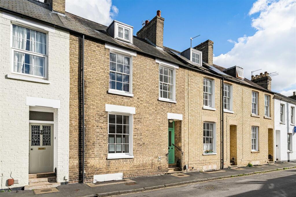 Main image of property: Hardwick Street, Cambridge