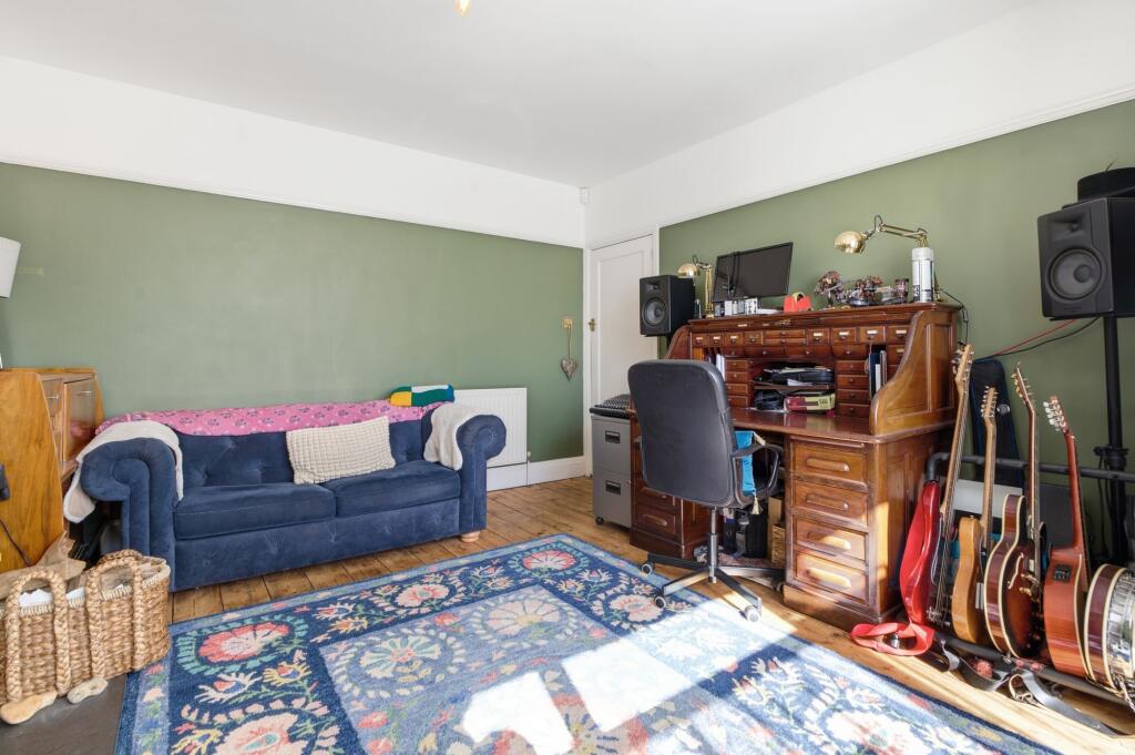 House in Bristol - More