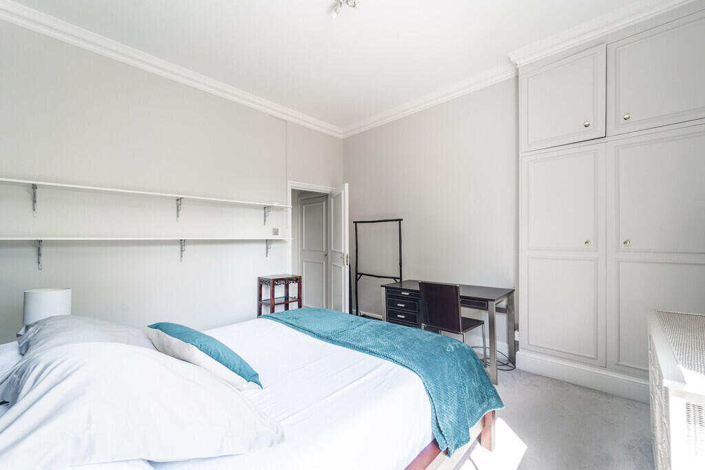 Apartment in London, Kensal Town, Maida Vale - More