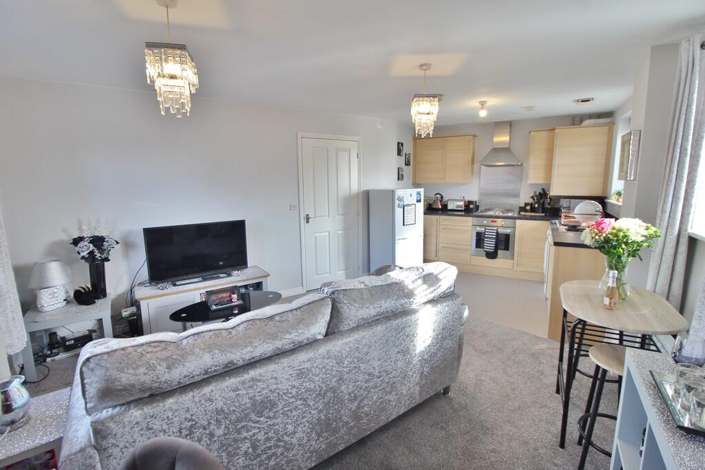 Apartment in Portsmouth - View 2