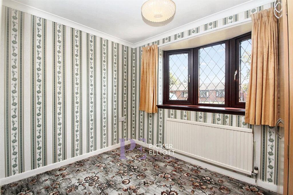Trent Road, Hinckley, LE10 - More