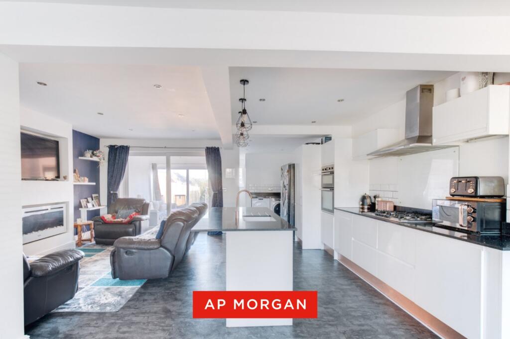 Additional image 3 of Brook End Drive, Henley-in-Arden, Warwickshire, B95