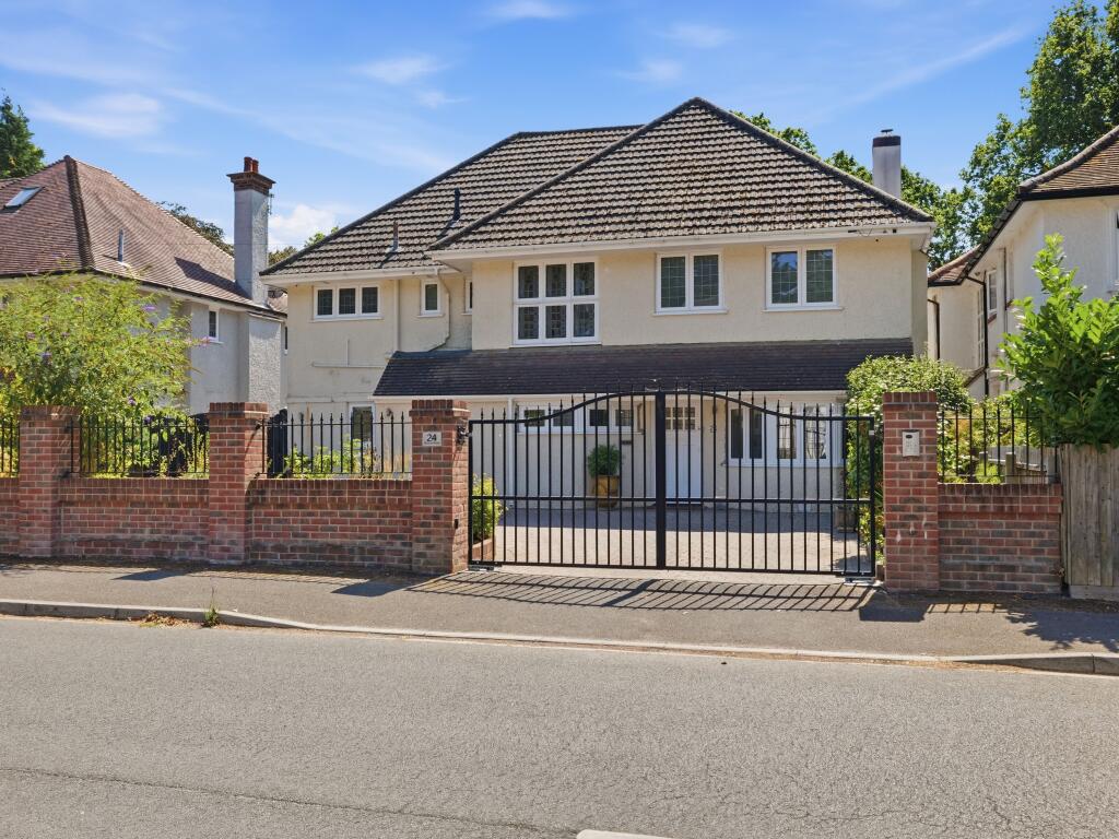 Main image of property: Dunkeld Road, Bournemouth, Bournemouth Christchurch Poole