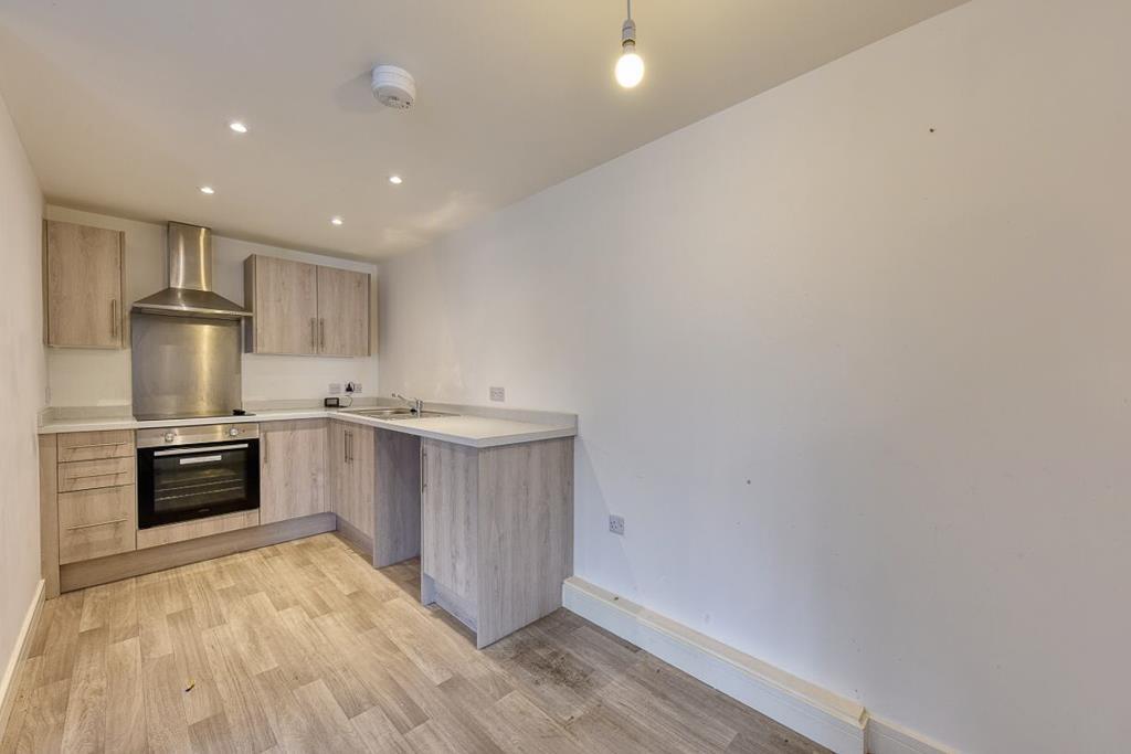 Apartment in Nottingham, Woodthorpe - View 3