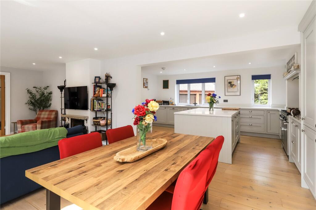 House in Salisbury, Alderbury - View 2