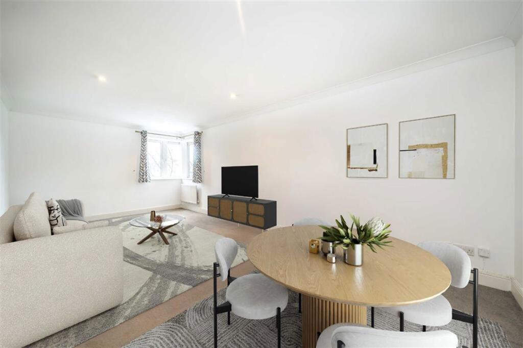 Main image of property: Beresford House, Clapham North