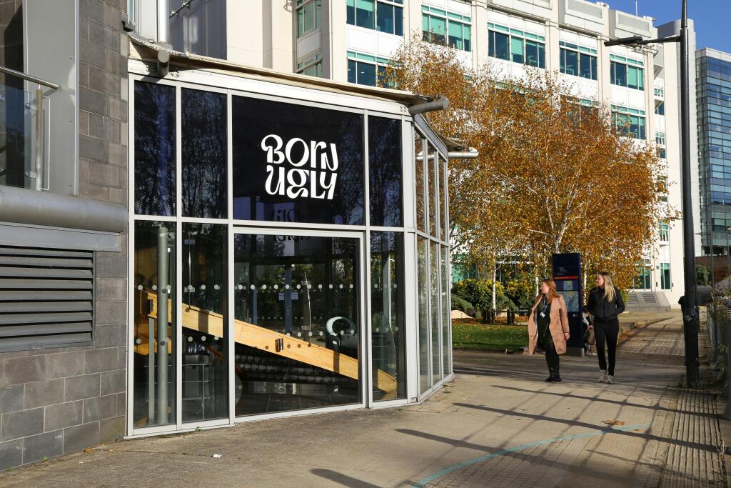 Main image of property: 3 Whitehall Quay, Leeds, LS1 4BW