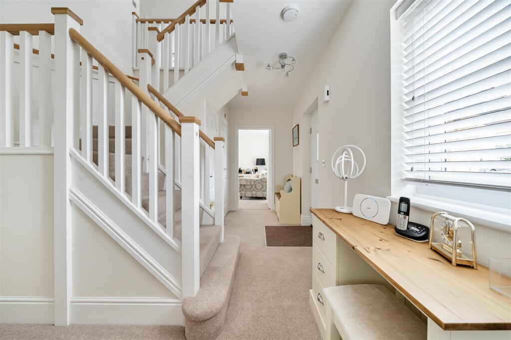 House in Swindon - View 5