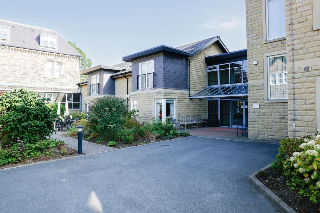 Apartment in Harrogate - More