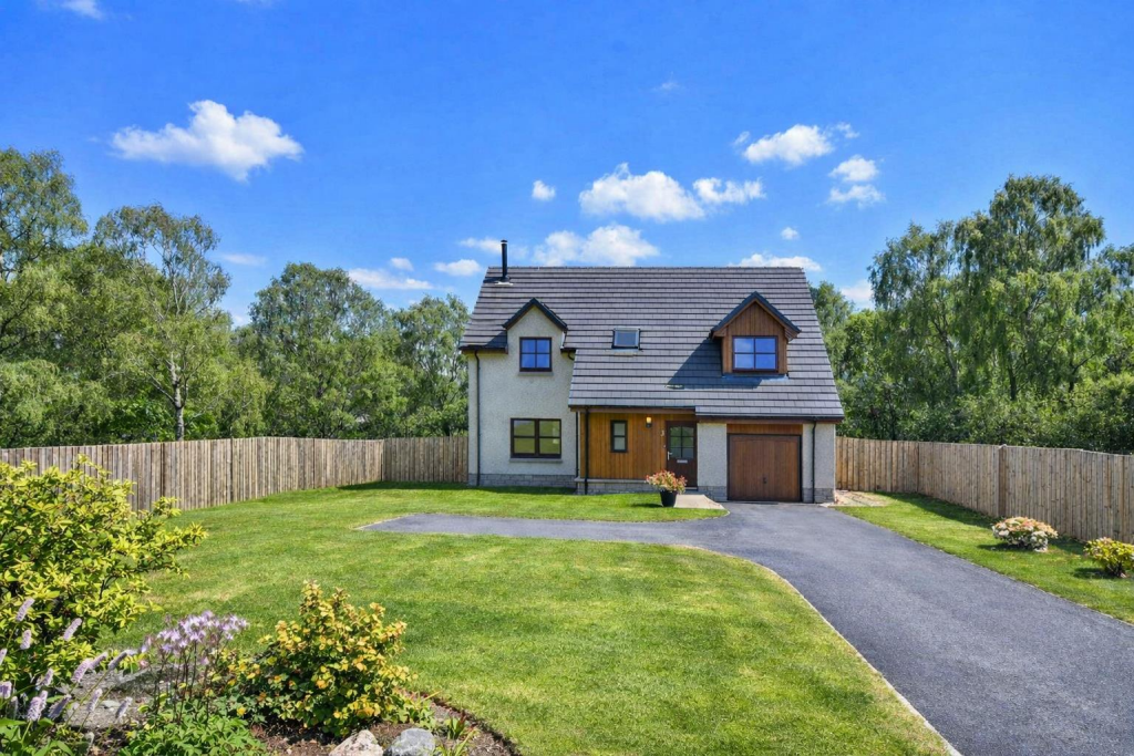 Main image of property: 3 Patterson Place, High Burnside, Aviemore