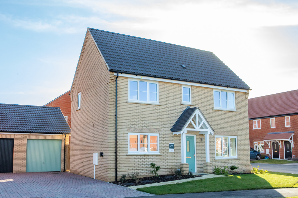 Main image of property: Lovell Sales & Marketing Suite,
Kings Lynn Road,
Hunstanton,
Norfolk,
PE365FL