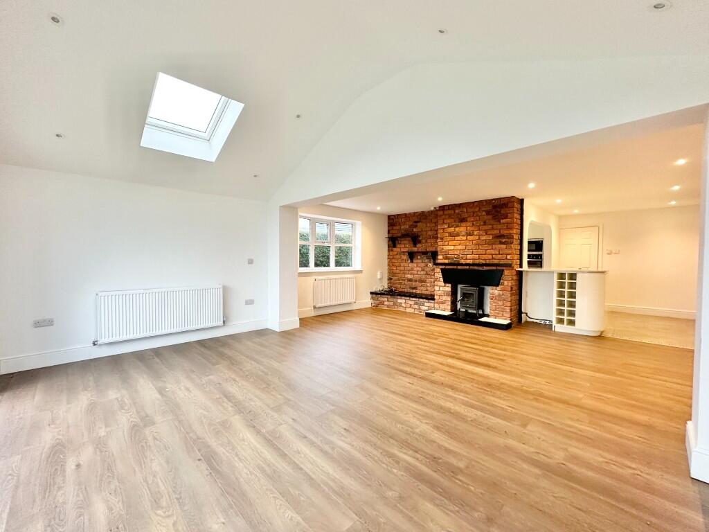 Moorings Close, Parkgate, Neston, CH64 photo 4