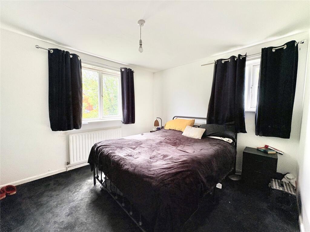 House in Dorset, Bryanston - More