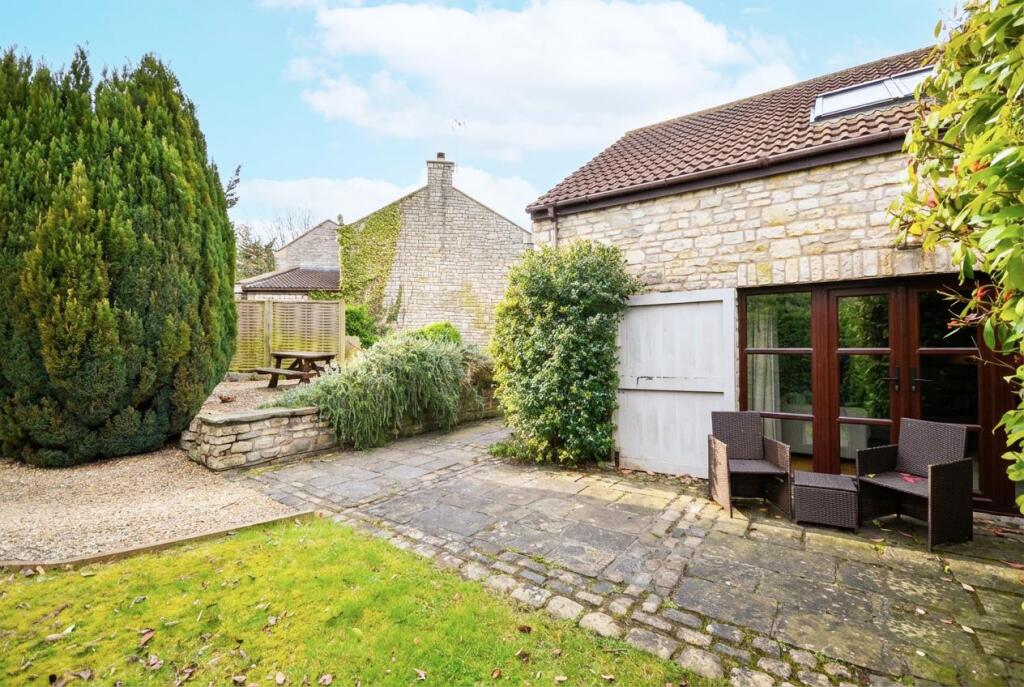 Additional image 49 of Timsbury Road, Farmborough