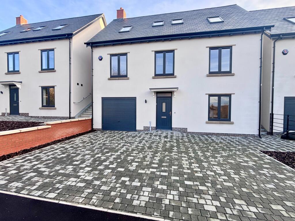 Main image of property: Holly Croft, Oakthorpe, DE12