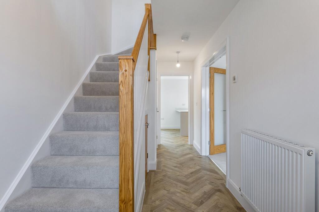 House in Leigh Sinton, Leigh - View 5