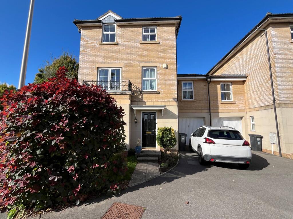 Main image of property: Kings Croft, Long Ashton, Bristol, BS41