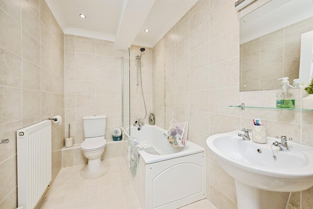 House in Fenland, Chatteris - More