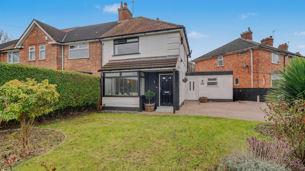 Main image of property: Sandmere Road, Birmingham, B14 4HU
