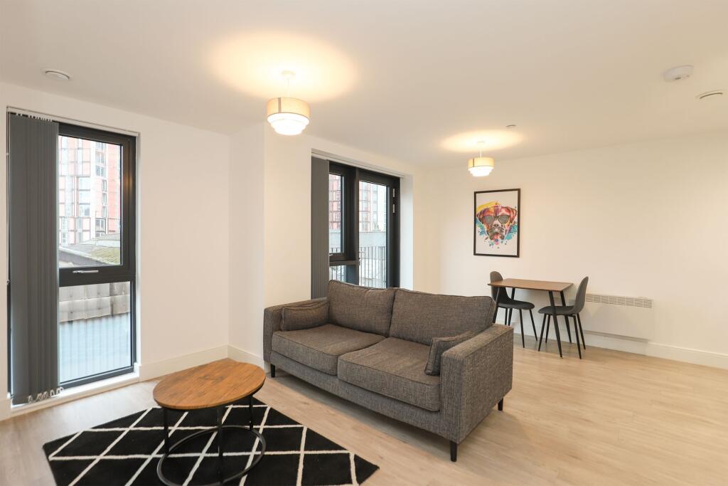 Apt 46 Cotton Mill, Kelham Island, S3 photo 4