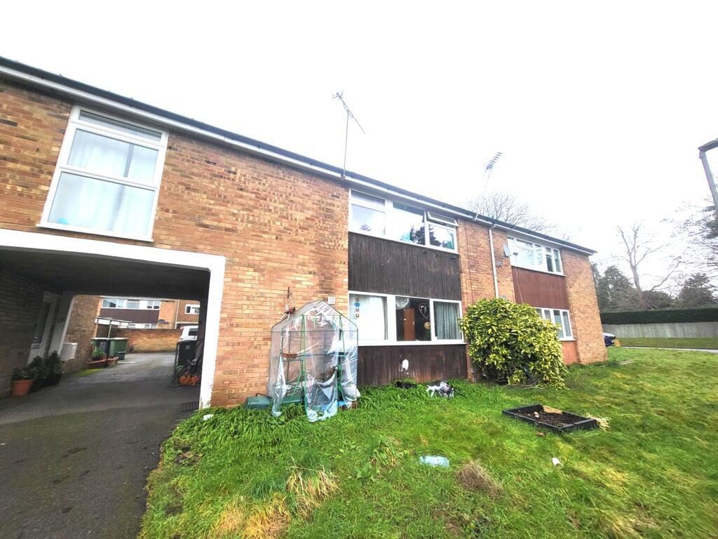 Main image of property: Shelley Close, Abingdon