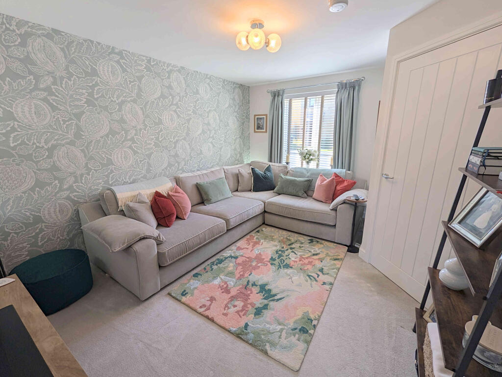 7 Stone Drive, Hipperholme, HX3 8FU photo 4