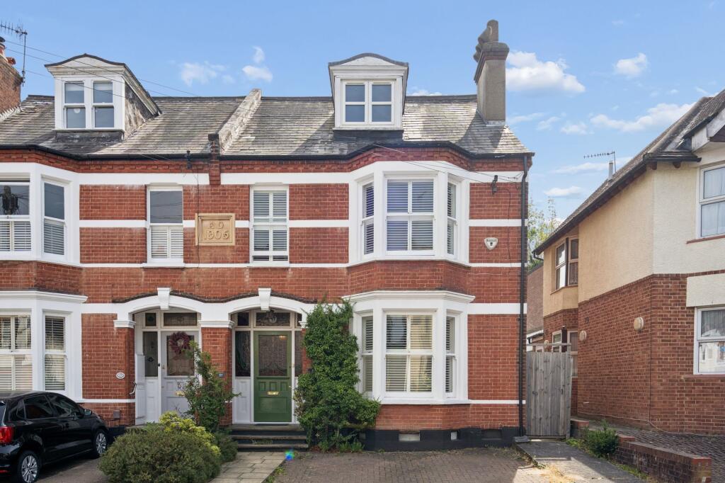 Main image of property: Kingsfield Road, Oxhey, WD19